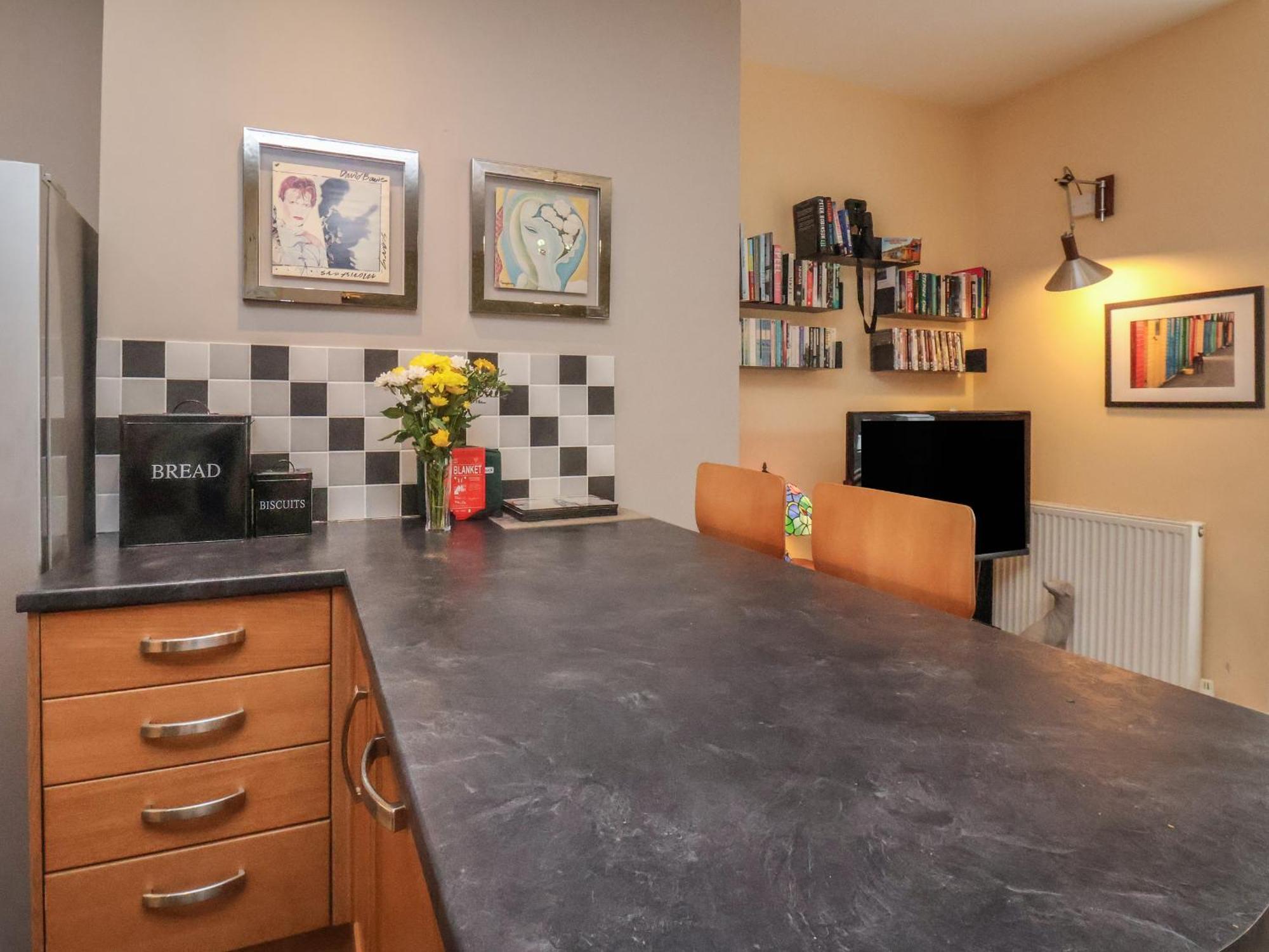 Apartment 4 Γουίτμπι Εξωτερικό φωτογραφία